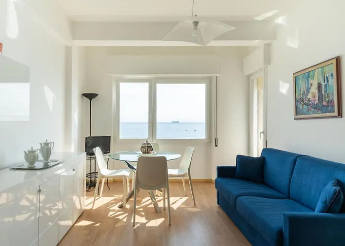 Terrazzo Sul Mare By Interhome 公寓